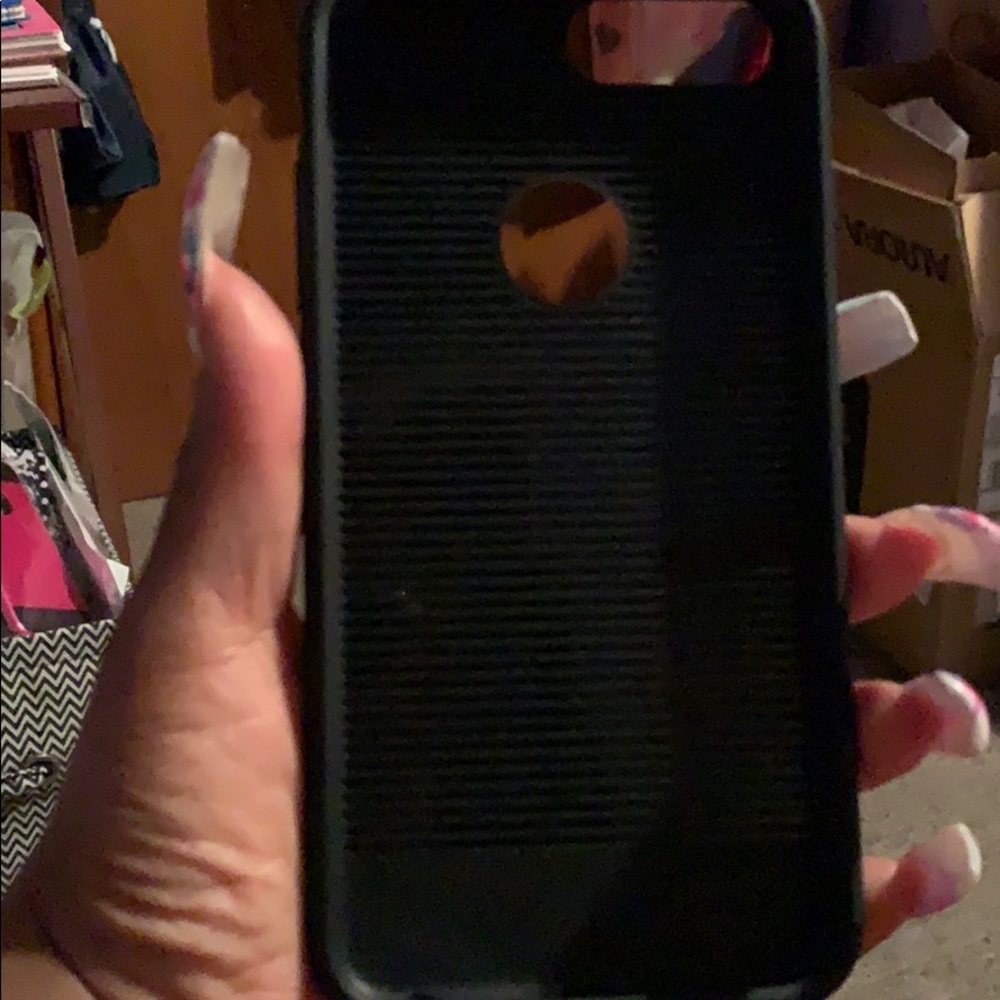 iPhone 7/8 plus hard brushed case - Picture 3 of 5